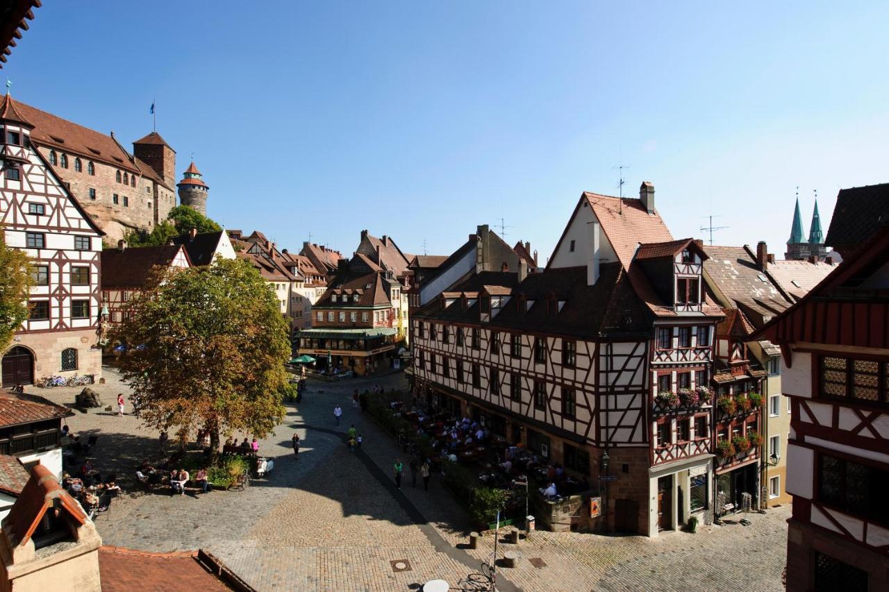 บวร์คโฮเทล ชตัมม์เฮาส์ Hotel Nuremberg ภายนอก รูปภาพ